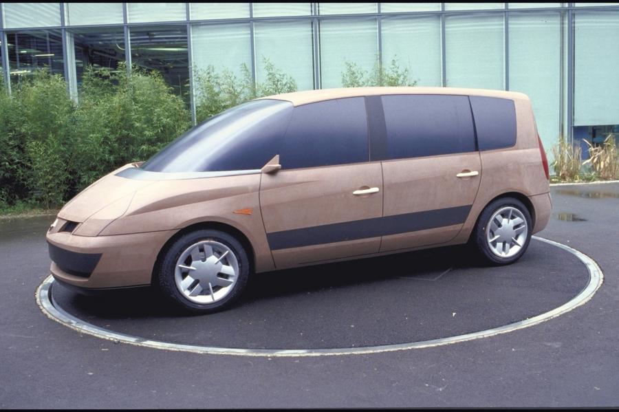  Renault Espace IV 2002 года  (фото 16 из 94)